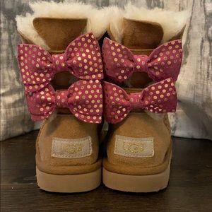 Ugg toddler boots